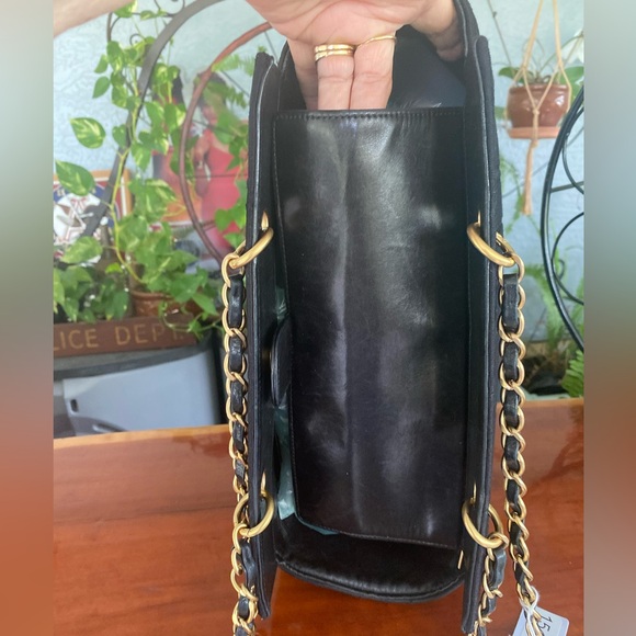 Chanel Vintage Jersey Choco bar tote W/Certificate of Authenticity CHANEL - Picture 8 of 16